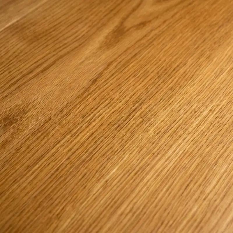 Golden-brown oak timber grain for hardwood windows