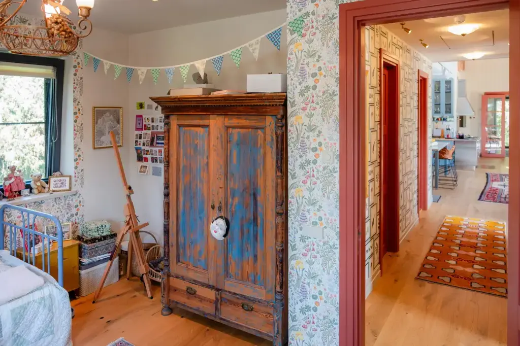 Family timber house, Parnumaa